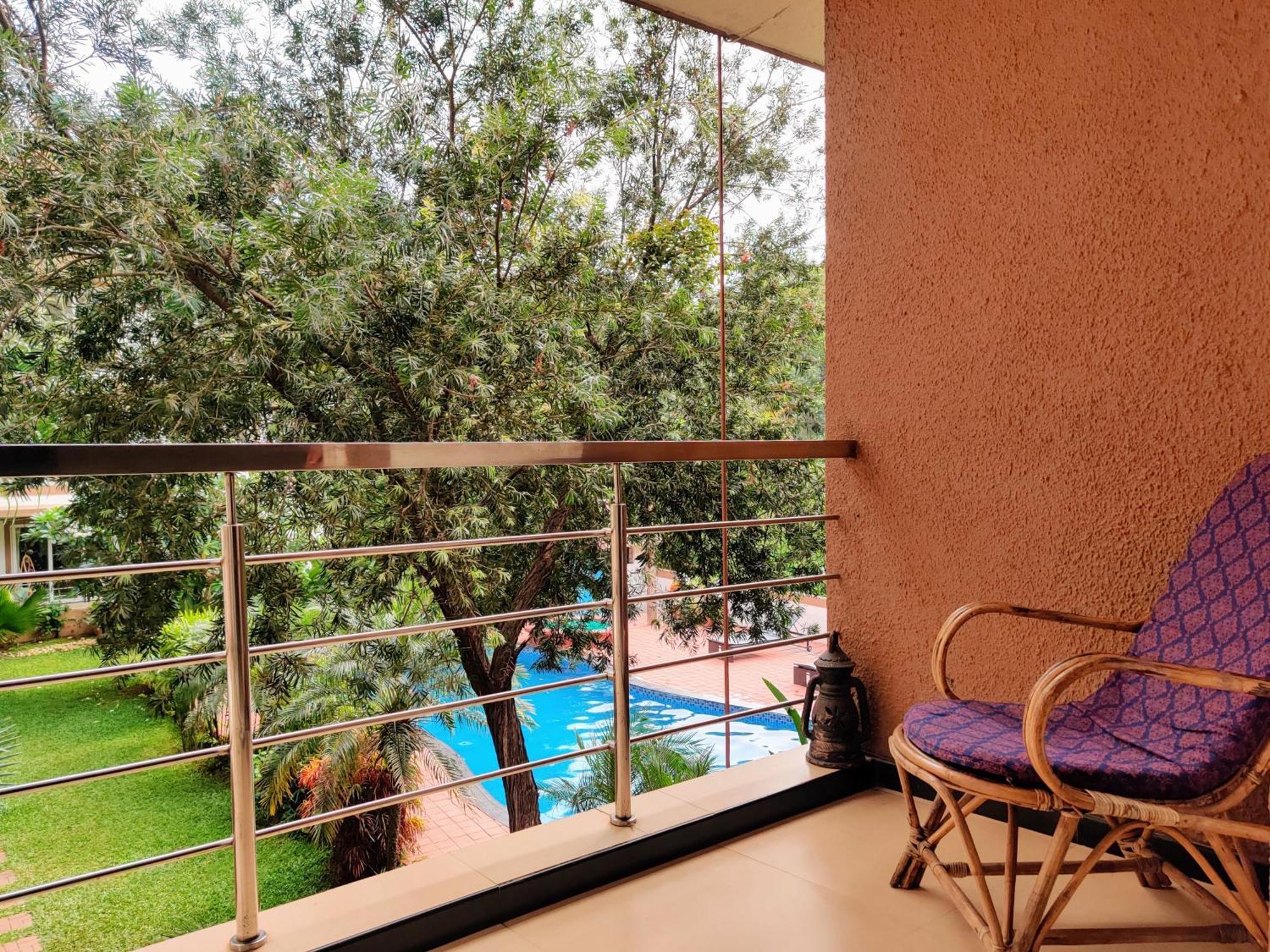 Ivy Retreat- Serviced Apartments Бага Екстериор снимка