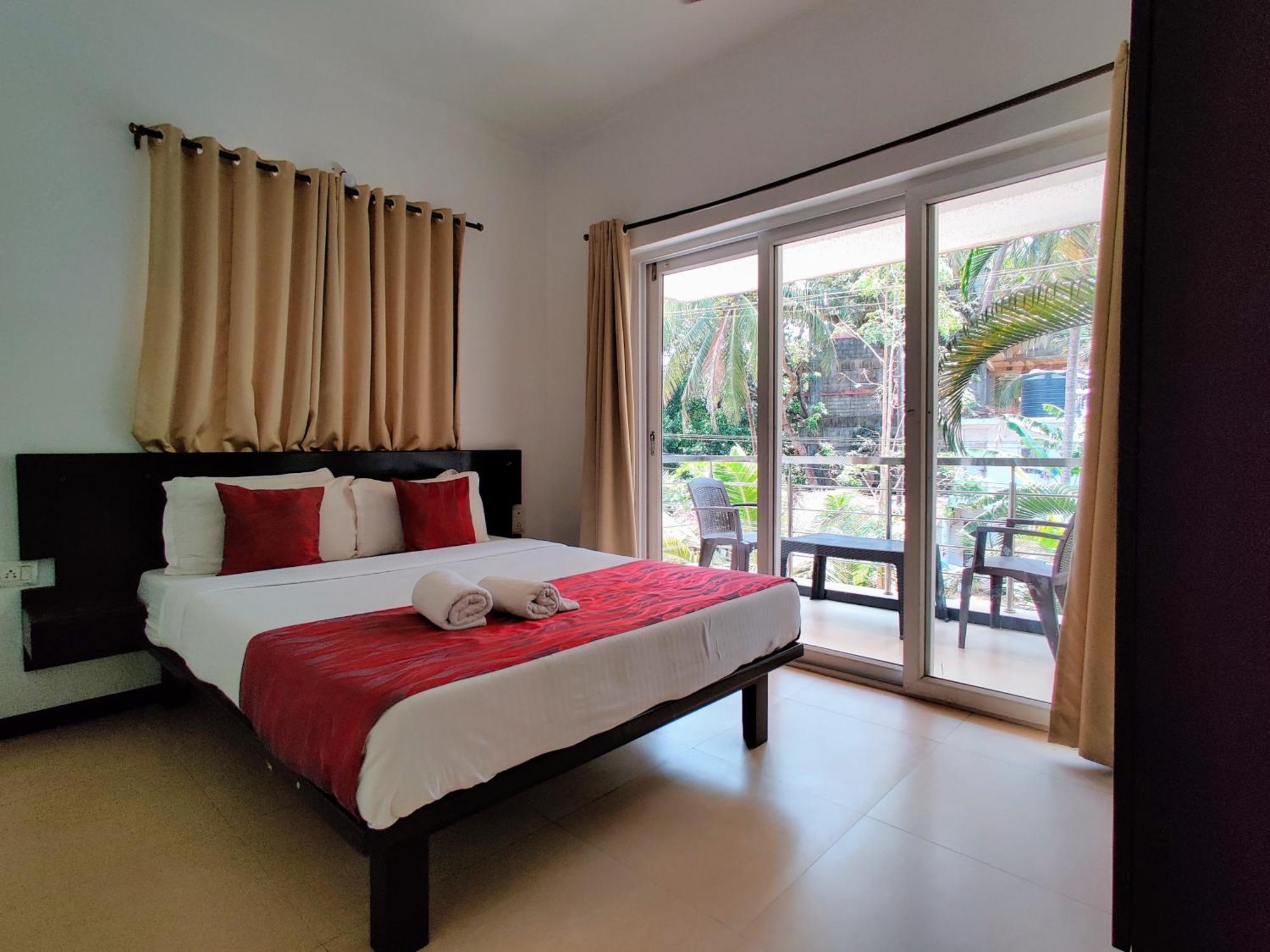 Ivy Retreat- Serviced Apartments Бага Екстериор снимка