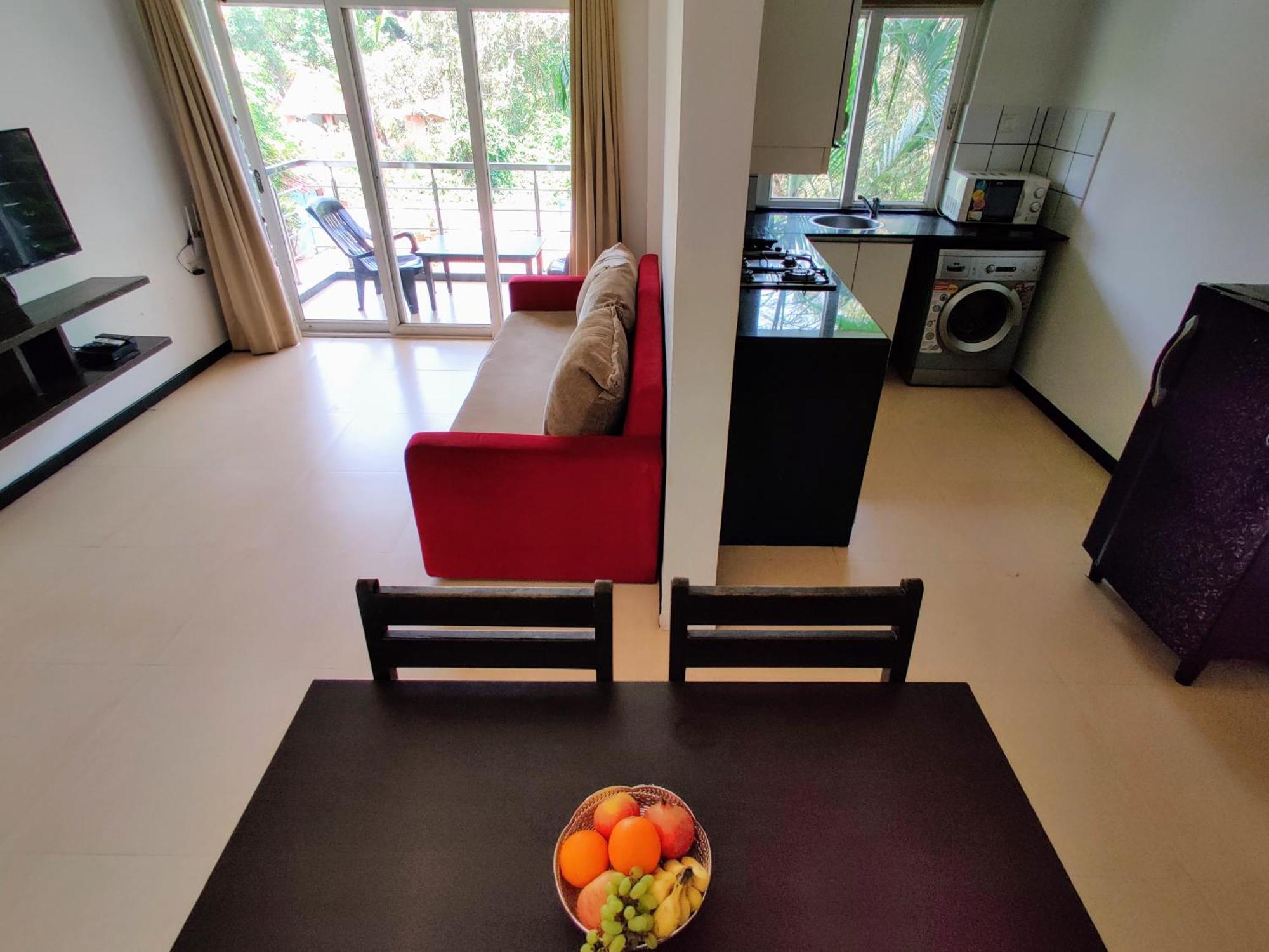 Ivy Retreat- Serviced Apartments Бага Екстериор снимка