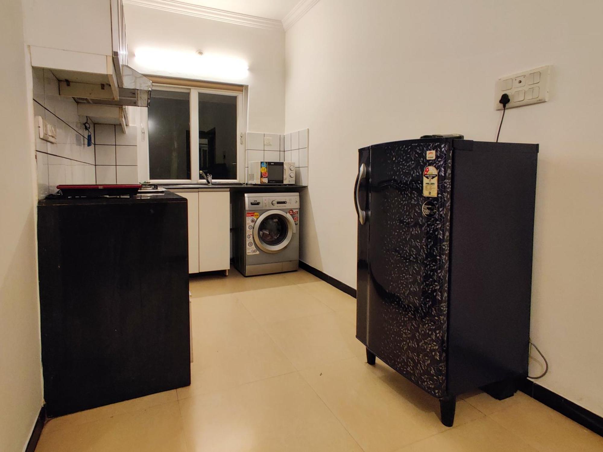 Ivy Retreat- Serviced Apartments Бага Екстериор снимка